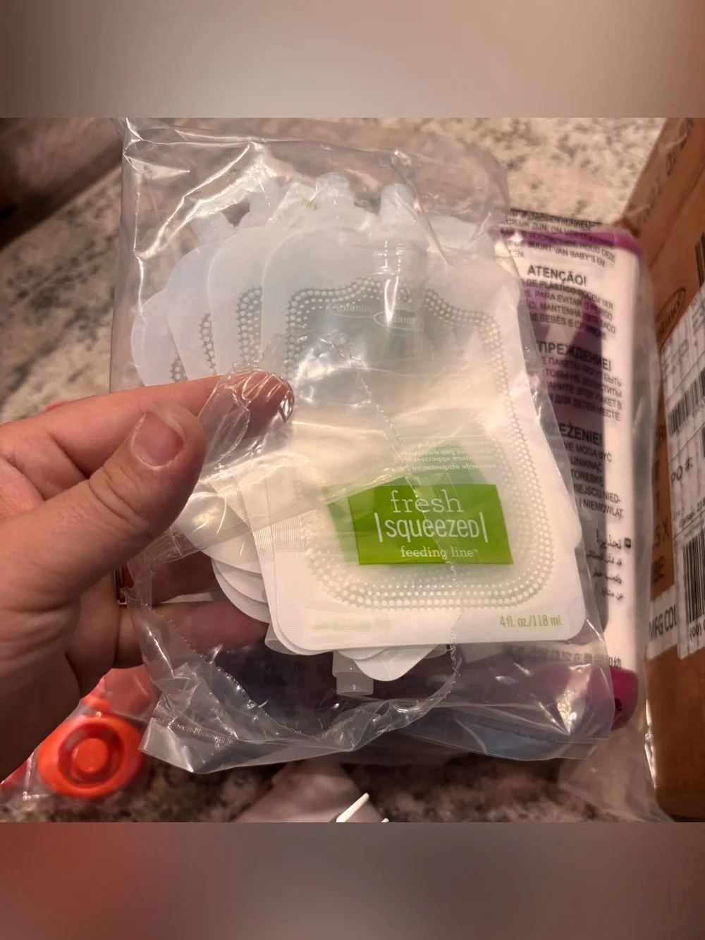 Infantino Fresh Squeeze Station for Babies and Toddlers